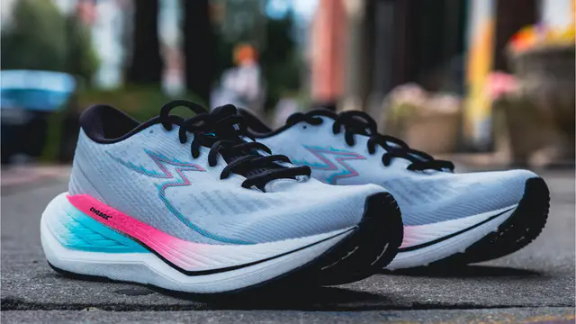 361 Degrees Kairos 4: Stability Meets Comfort, But Falls Short on Excitement — image accompanying Believe in the Run's report