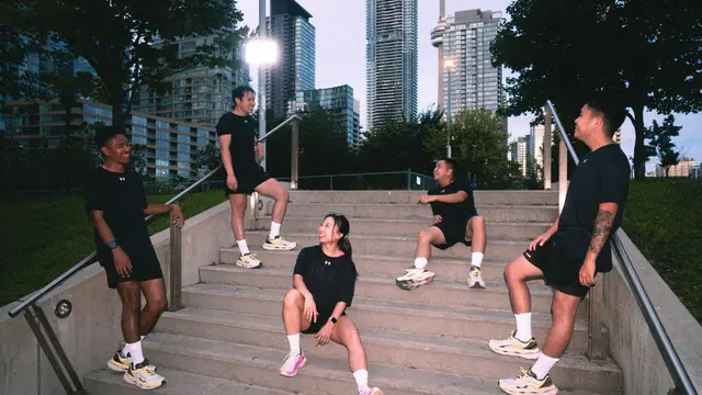 Asian Toronto Run Club fosters community and culture — image accompanying Canadian Running's report