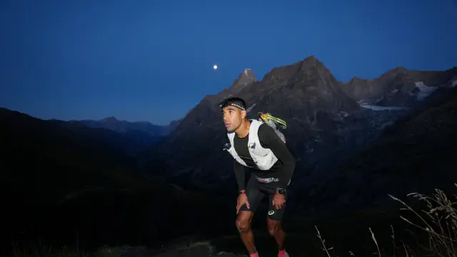 Ben Dhiman Wins UTMB, Sets New Record Under 19 Hours — image accompanying Marathon Handbook's report