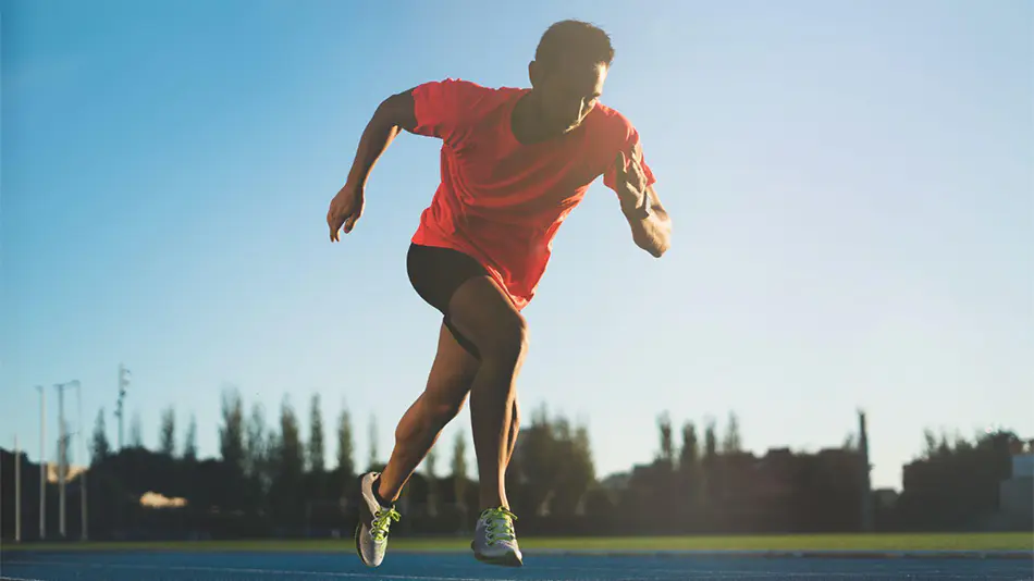 Elite athletes' strategies for managing race pressure — image accompanying Athletics Weekly's report