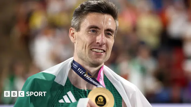 Mark English celebrates