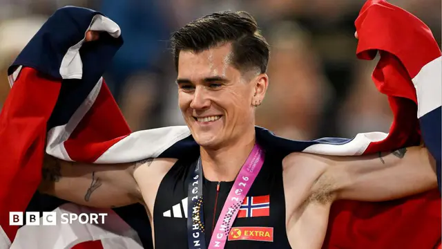 Jakob Ingebrigtsen celebrates after winning European 5,000m gold in Birmingham