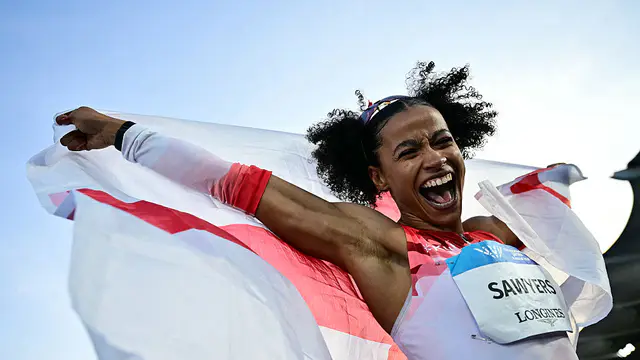Jazmin Sawyers wins Commonwealth gold after long recovery — image accompanying Athletics Weekly's report