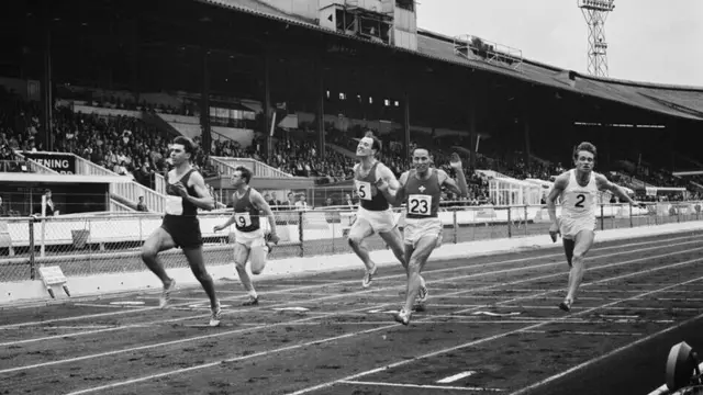 Jeffrey Archer, Author and Former Sprinter, Dies Aged 86 — image accompanying Athletics Weekly's report