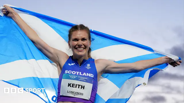 Megan Keith celebrates after winning Commonwealth Games bronze in the 5,000m