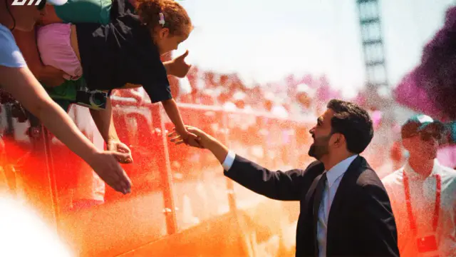 NYC Mayor Zohran Mamdani Welcomes Brittni Mason to Finish Line — image accompanying Marathon Handbook's report