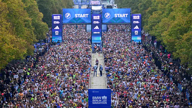 Pacing in Marathons: Risk Management for Runners — image accompanying Athletics Weekly's report