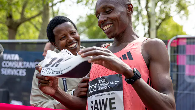 Sawe Withdraws from Berlin Marathon Due to Injury — image accompanying Athletics Weekly's report