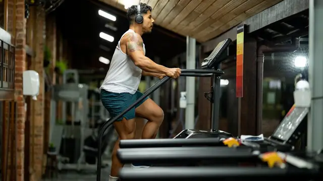 Stair climber: A cross-training tool for runners — image accompanying Canadian Running's report