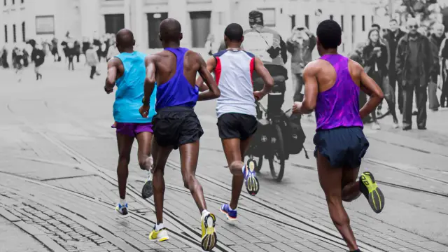 Study Finds No Clear Benefit Beyond 120 Grams of Carbs Per Hour for Endurance — image accompanying Marathon Handbook's report