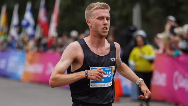 Thomas Nobbs Climbs to Third on Canadian Marathon List — image accompanying Canadian Running's report