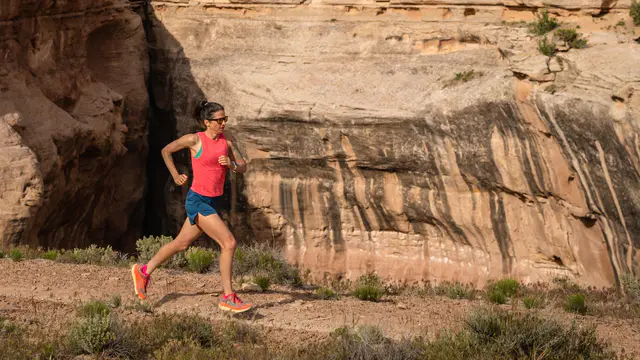 Best Cushioned Trail Running Shoes - testing the Hoka Tecton X 2 in Fruita desert