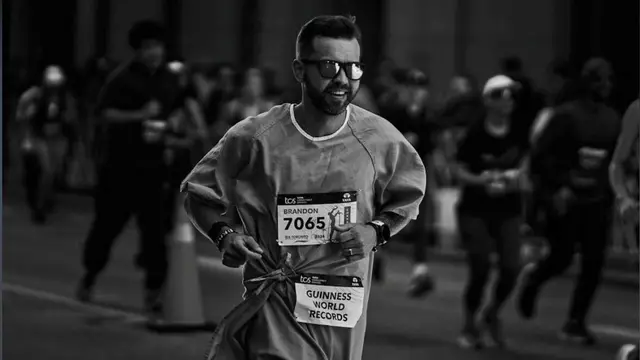 Toronto Runner Aims for Guinness Record to Support Cancer Foundation — image accompanying Canadian Running's report