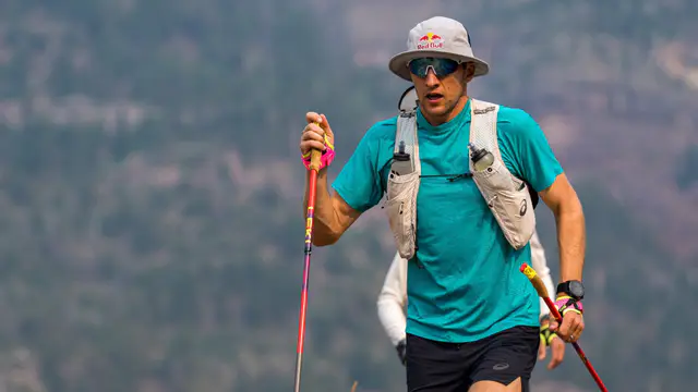 Trail runner Tom Evans outpaces cyclist Tom Pidcock on Mount Snowdon — image accompanying Canadian Running's report