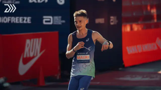 Vinny Mauri on Record Pace for 30K at Chicago Marathon — image accompanying Marathon Handbook's report