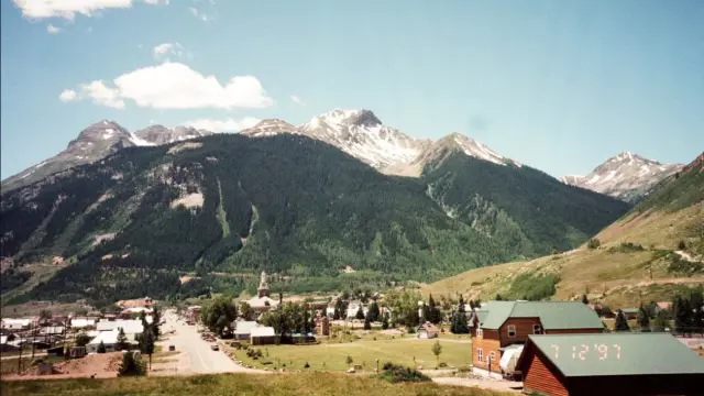 Wildfires Threaten Summer Ultrarunning Events — image accompanying Marathon Handbook's report